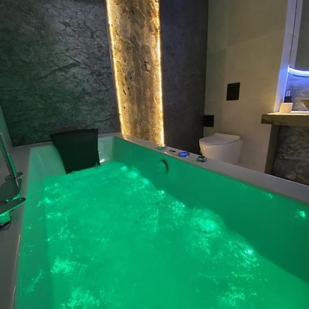 Silver Shine Jacuzzi Красков Екстериор снимка