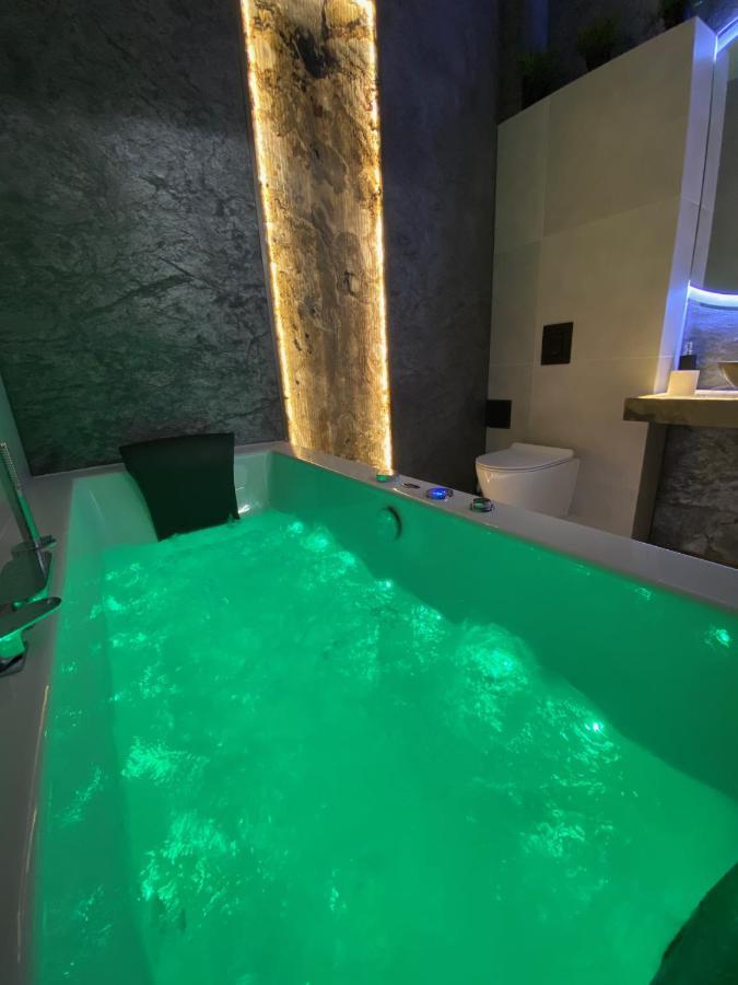 Silver Shine Jacuzzi Красков Екстериор снимка